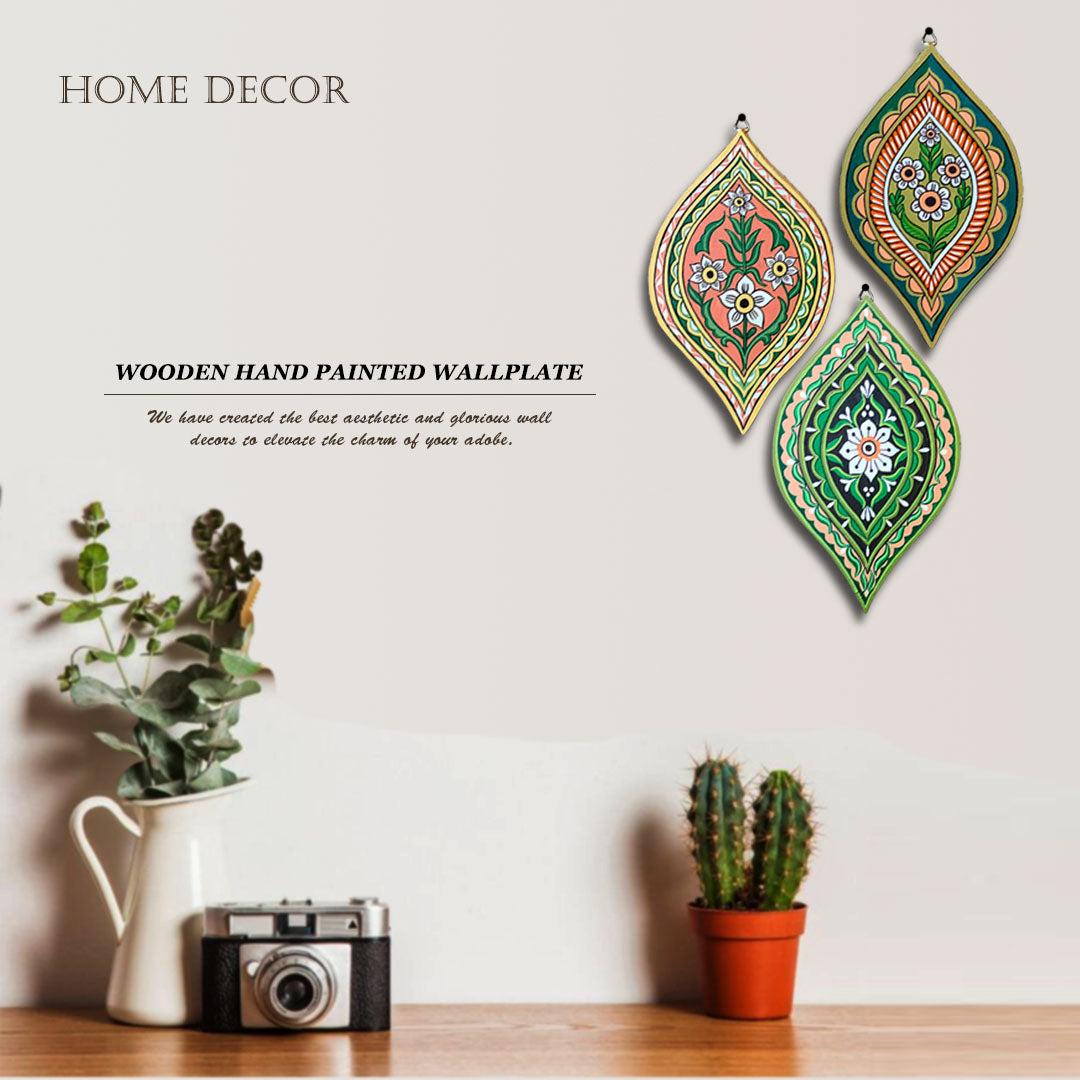 Craftooba Love Hand-Painted Wall Plate Set – Leaf-Shaped Floral Motif (Set of 3)