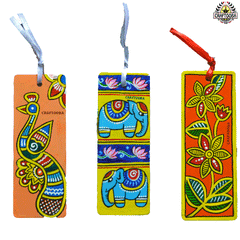 Pack of 3 original hand painted bookmarks (MDF)