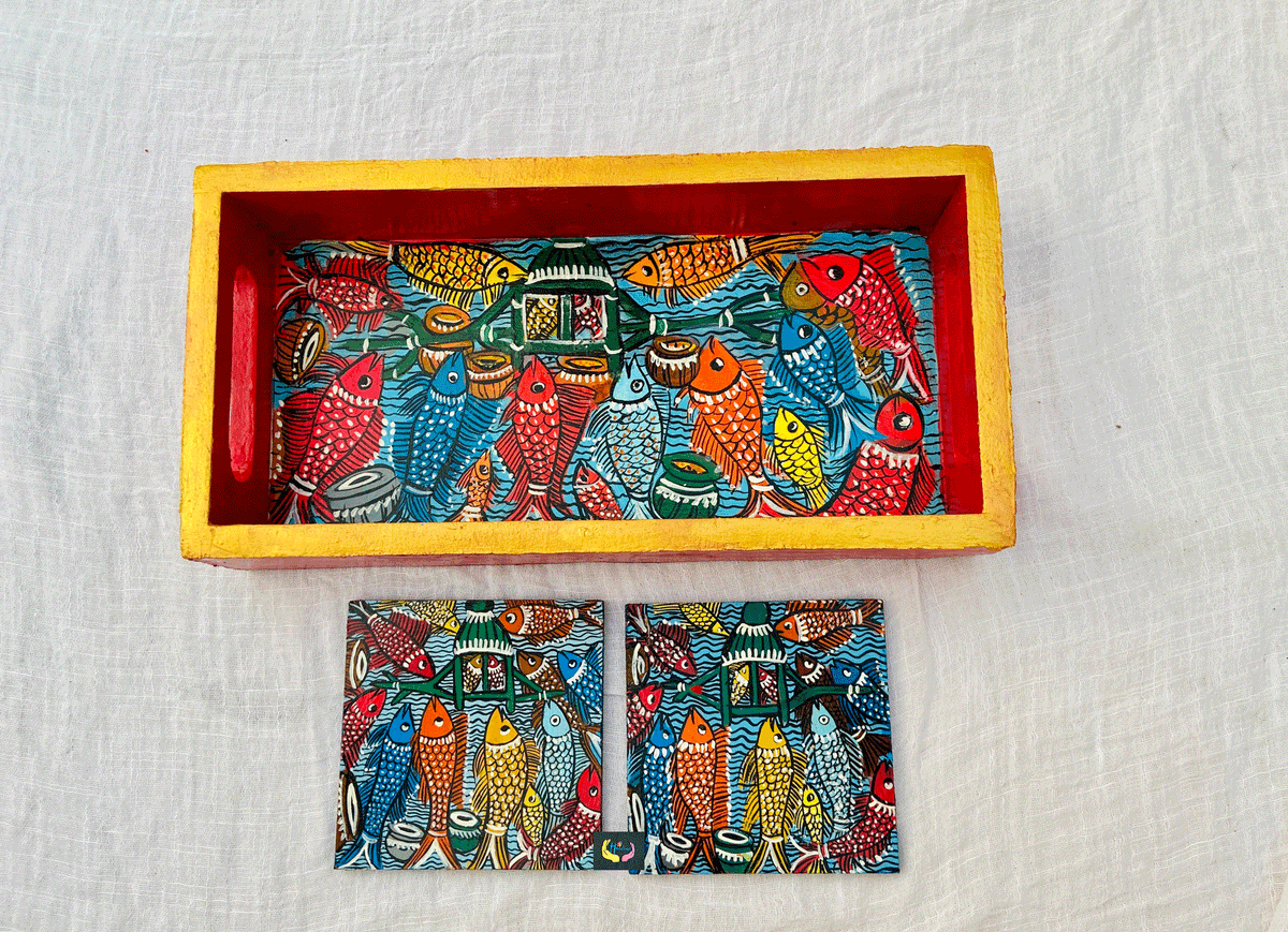 Handpainted Tray – Fishes With Costers